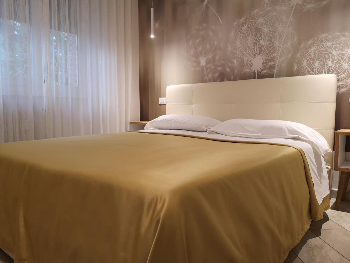 Tre R Eur Hotel - Rome — Foto 1